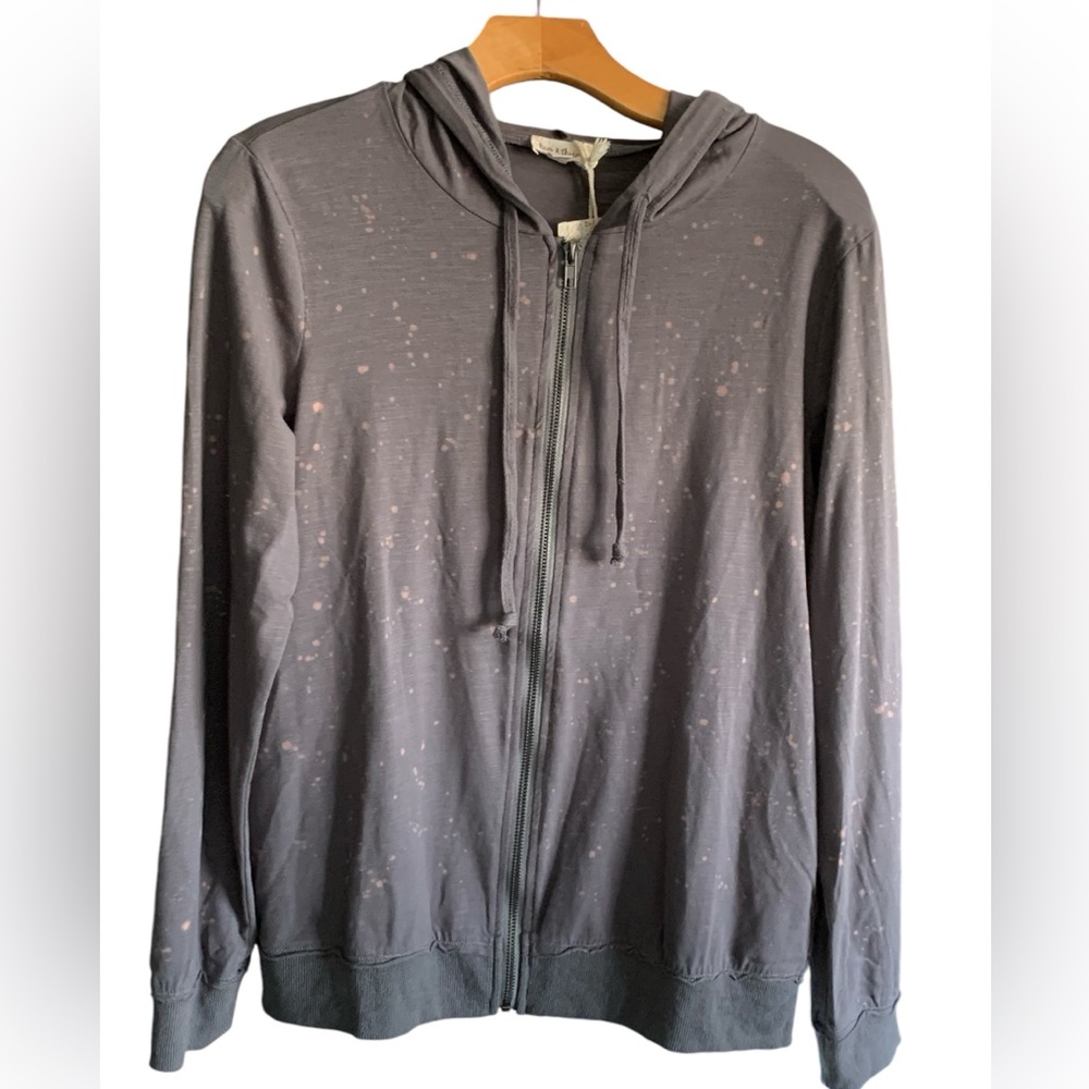 Hem & Thread Hoodie with bleach splatter 😍